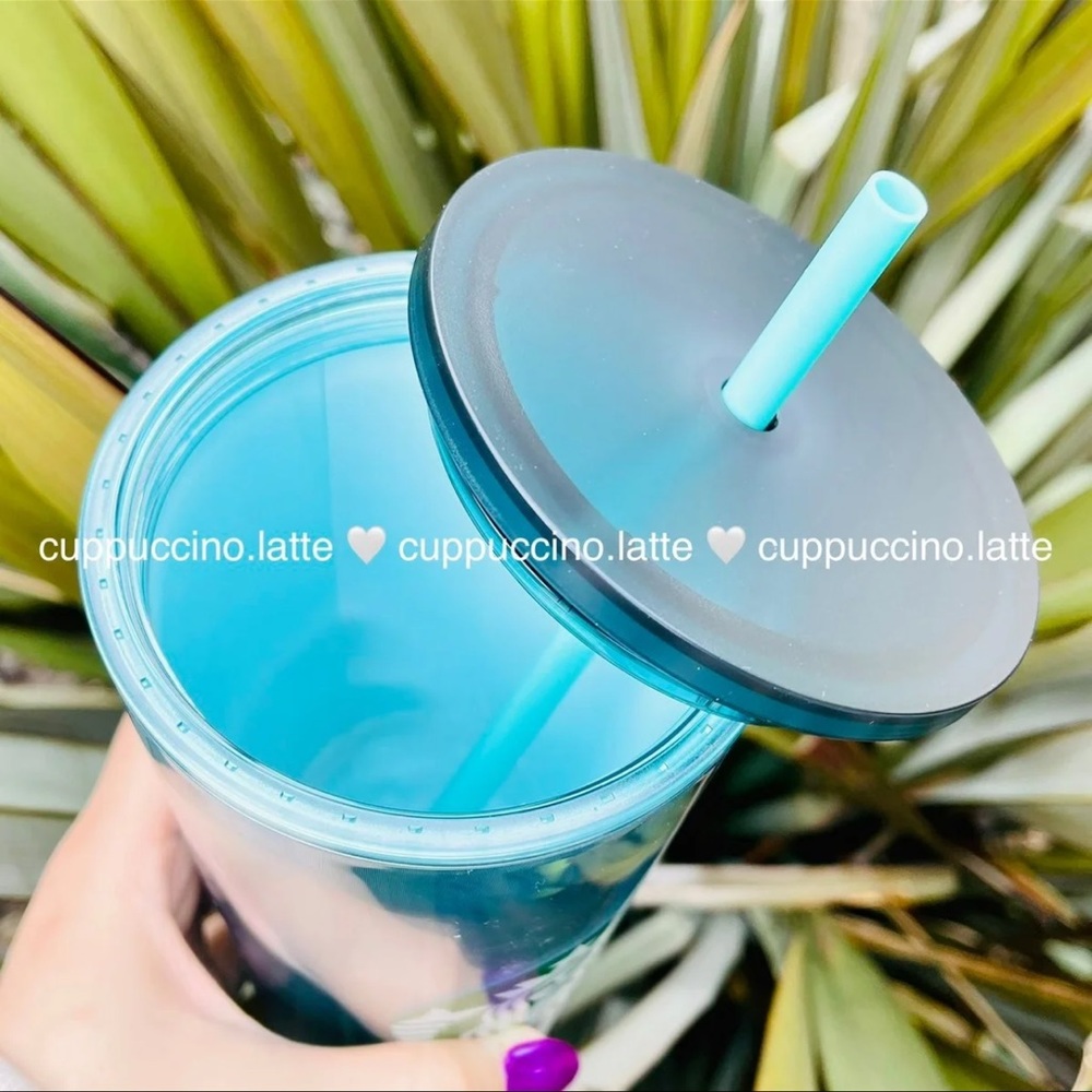 💙NEW SET💙Starbucks Teal 3D Hologram Tumblers - Picture 8 of 9